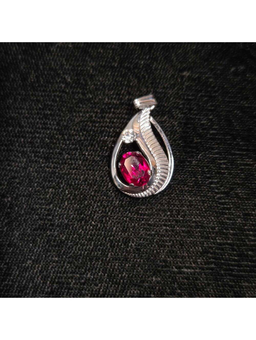 Van Dell Sterling Pendant with Ruby Like Stone